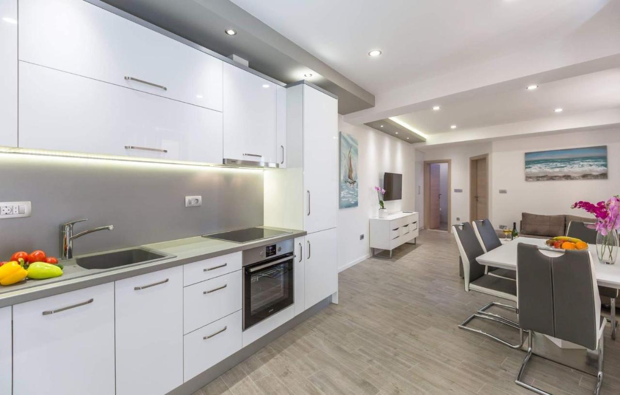 Apartman Dva Makarska Exterior photo
