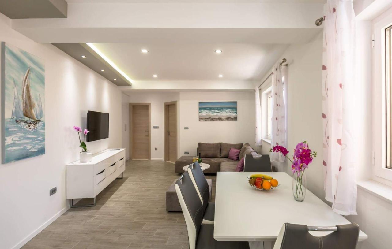 Apartman Dva Makarska Exterior photo
